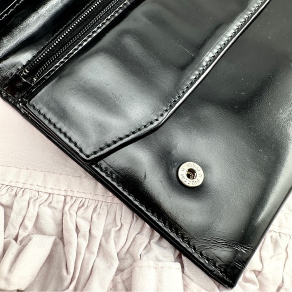 EXCELLENT CONDITION Prada wallet in black. - Picture 9 of 15